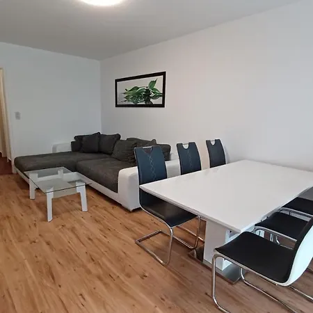 Buenda Apartment *
